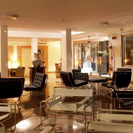 San Marco 4* Μπιμπιόνε